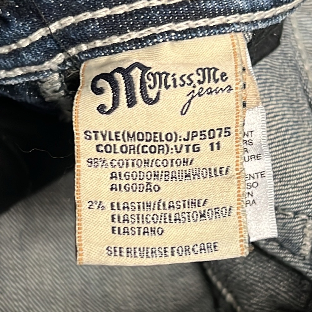 Miss Me Boot Cut Jeans Size 27 - Picture 6 of 6
